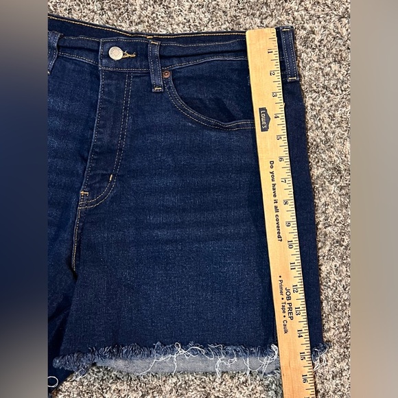 Levi Strauss Women's Signature Heritage High Rise Denim Blue Shorts! Size 12. - Picture 13 of 13